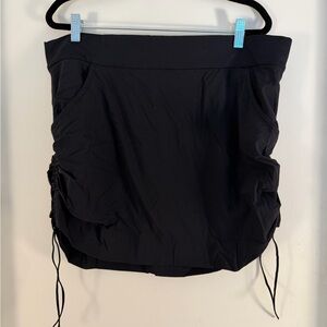 COLUMBIA Black Ruched Skirt, Size XL